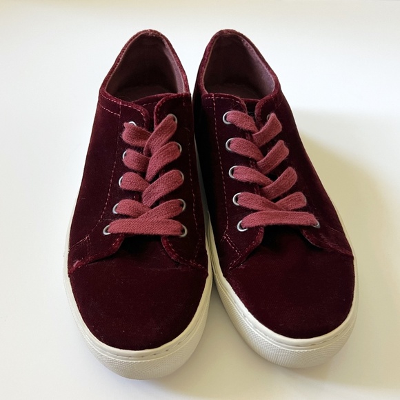 Zara Burgundy Velvet Sneakers Size 6 - Picture 4 of 7